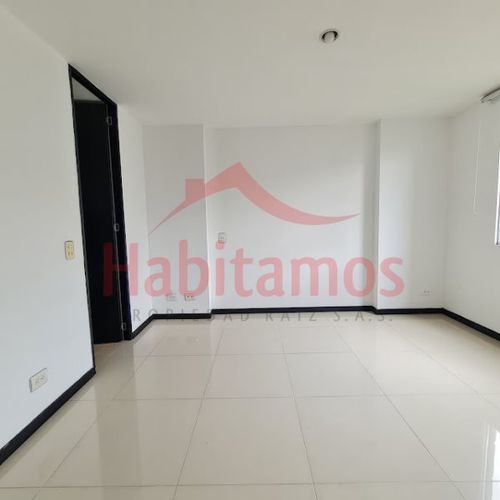 Apartamento de 3 alcobas en venta en Villa Carlota, Medellín, 85 m² · foto 9 de 21