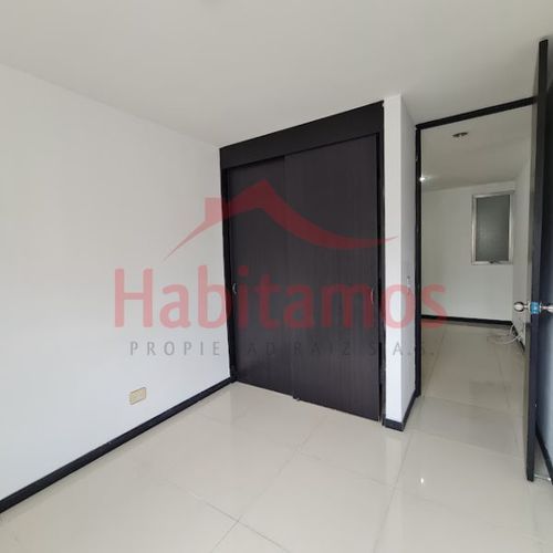 Apartamento de 3 alcobas en venta en Villa Carlota, Medellín, 85 m² · foto 14 de 21