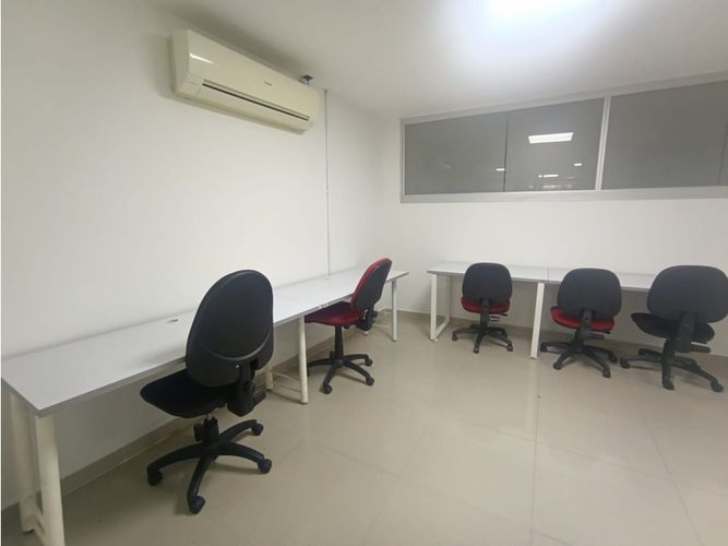 Oficina en arriendo en Estadio, Medellín, 85 m² · foto 3 de 13