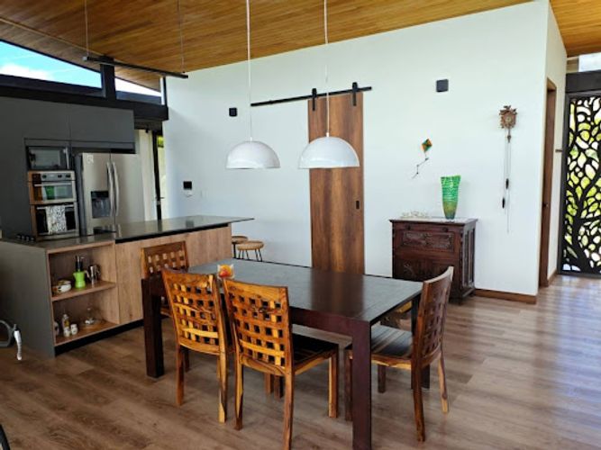 Casa de 4 alcobas en venta en Santa Elena, El Retiro, 303 m² · foto 20 de 24
