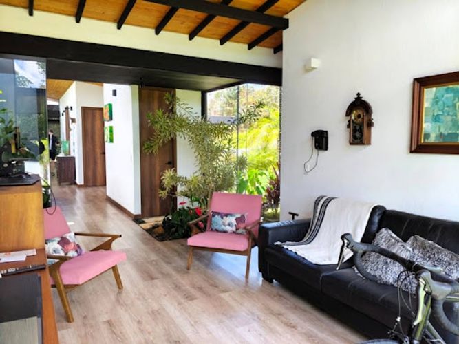 Casa de 4 alcobas en venta en Santa Elena, El Retiro, 303 m² · foto 21 de 24