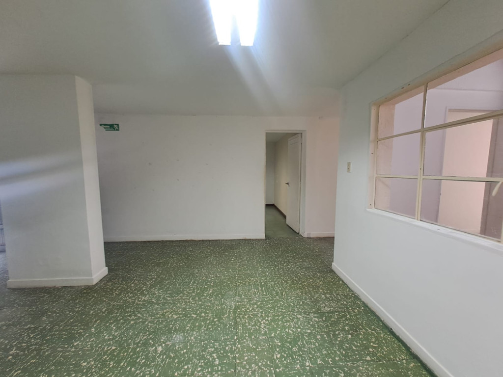 Casa en arriendo en La Magnolia, Envigado · foto 3 de 23