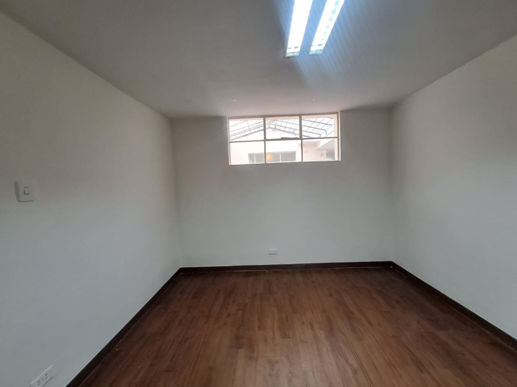 Casa en arriendo en La Magnolia, Envigado · foto 7 de 23