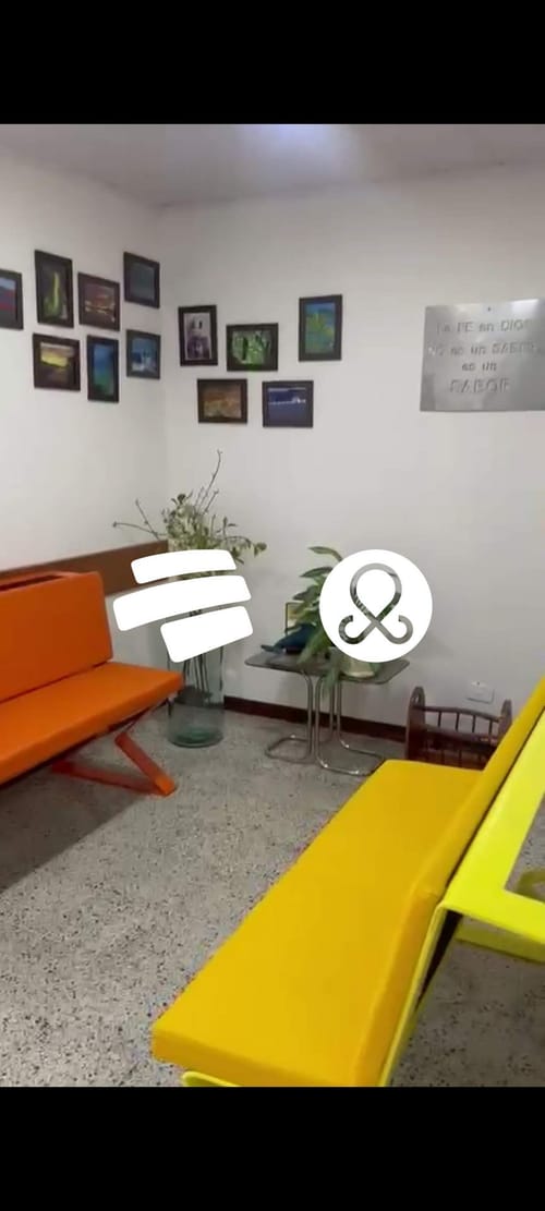 Oficina en venta en Cuarta Brigada, Medellín, 36 m² · foto 2 de 11