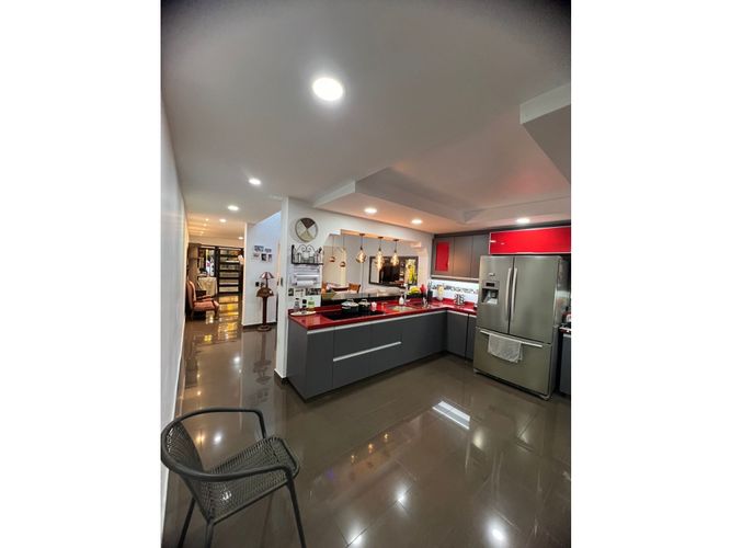 Casa de 2 alcobas en venta en Obrero, Envigado, 95 m² · foto 2 de 15