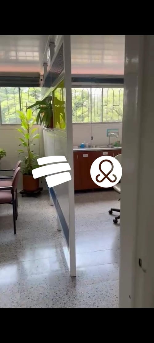 Oficina en venta en Cuarta Brigada, Medellín, 36 m² · foto 10 de 11