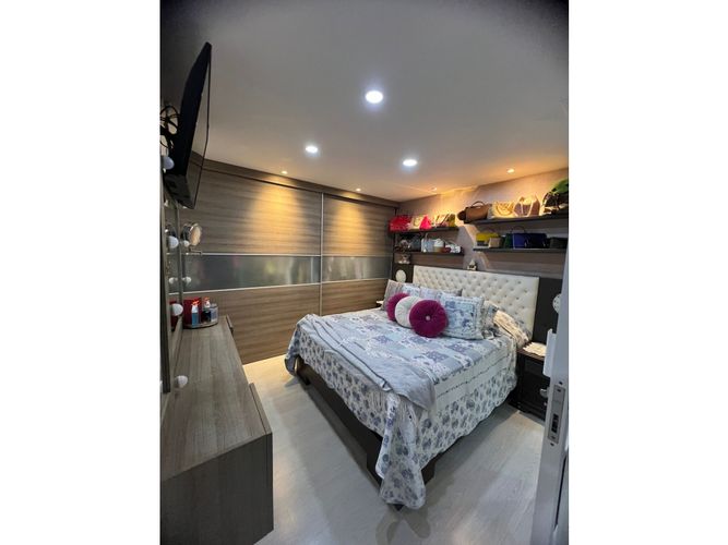 Casa de 2 alcobas en venta en Obrero, Envigado, 95 m² · foto 9 de 15