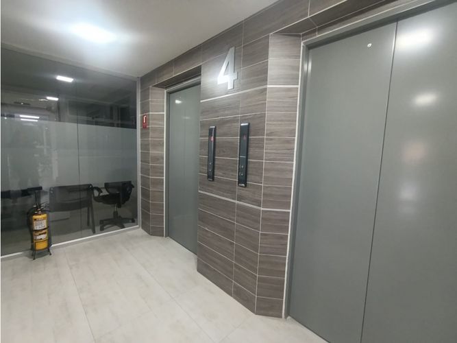 Oficina en arriendo en Estadio, Medellín, 35 m² · foto 10 de 10