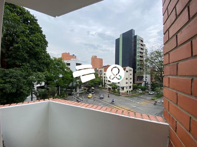 Apartamento de 3 alcobas en venta en Laureles, Medellín, 127 m² · foto 11 de 15