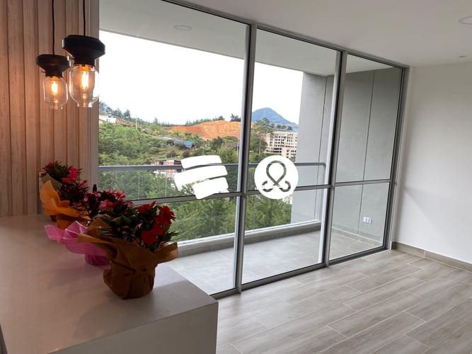 Apartamento de 2 alcobas en venta en Bello, 64 m² · foto 4 de 18
