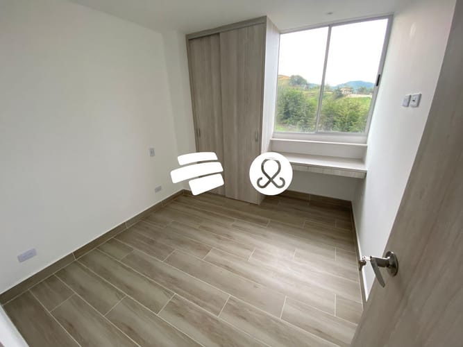 Apartamento de 2 alcobas en venta en Bello, 64 m² · foto 14 de 18