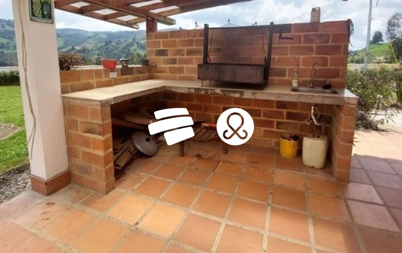 Finca en venta en Laureles, Medellín, 1600 m² · foto 6 de 13