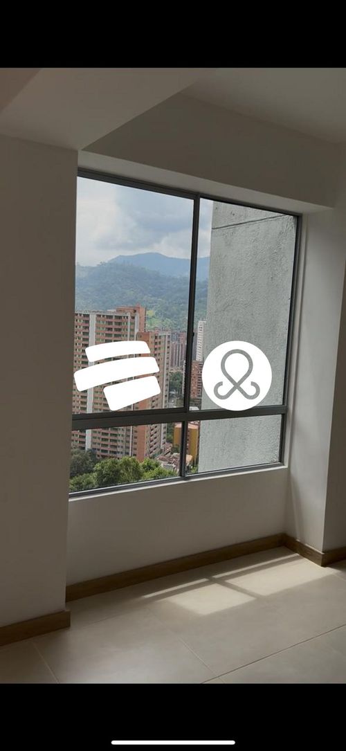 Apartamento de 3 alcobas en venta en Entreamigos, Sabaneta, 67 m² · foto 4 de 10
