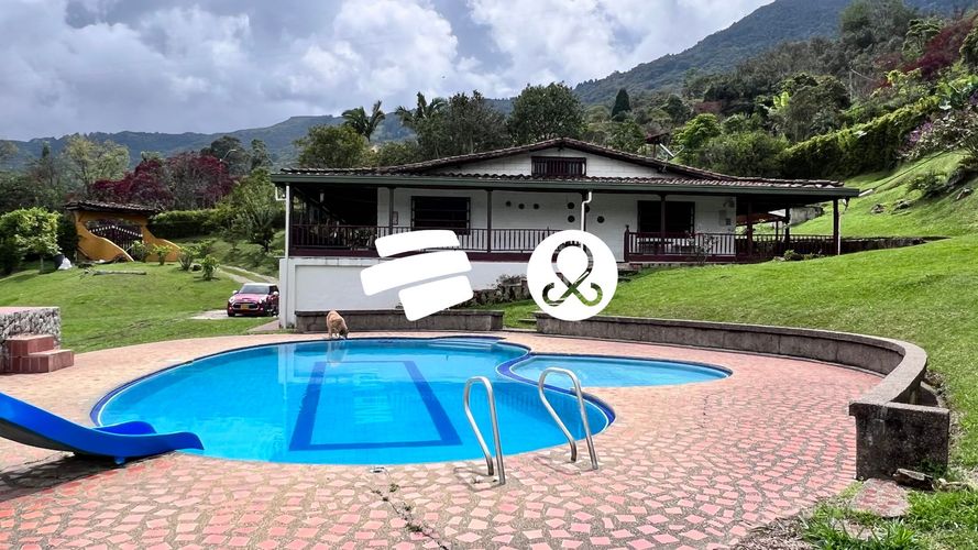 Casa de 4 alcobas en venta en Manga Arriba, Copacabana · foto 5 de 19