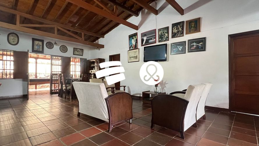 Casa de 4 alcobas en venta en Manga Arriba, Copacabana · foto 13 de 19