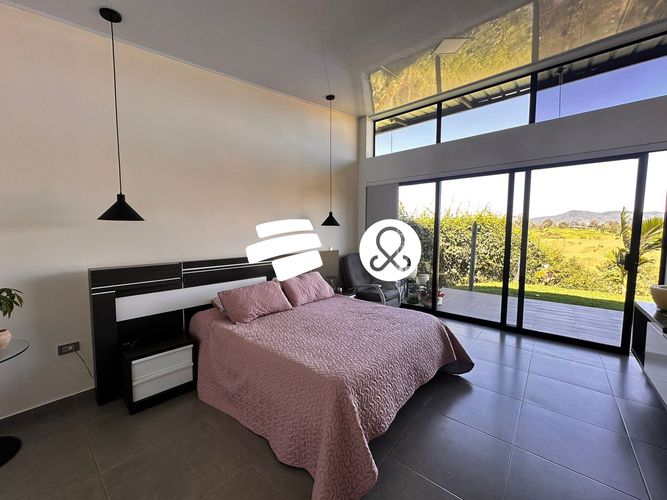 Finca en venta en El Carmen De Viboral, El Carmen de Viboral, 3069 m² · foto 10 de 24