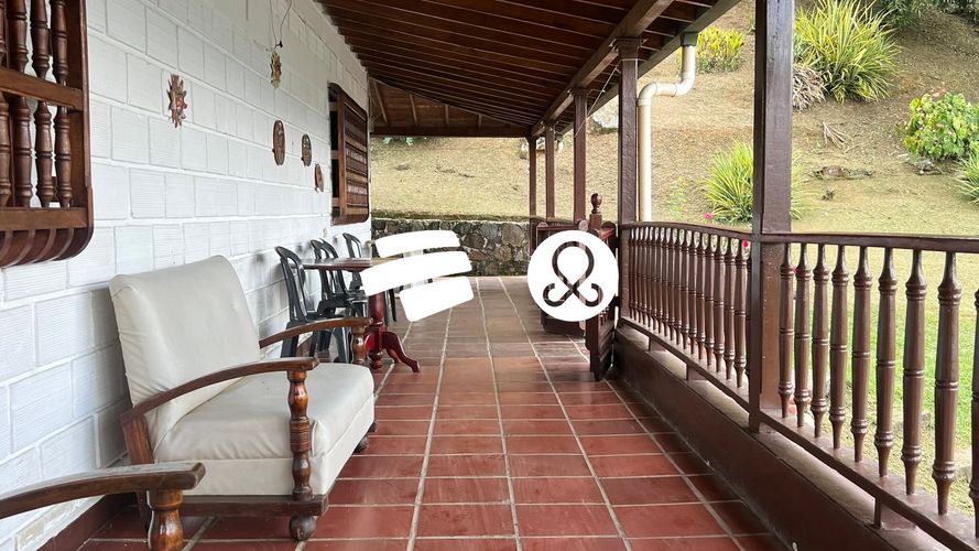 Casa de 4 alcobas en venta en Manga Arriba, Copacabana · foto 18 de 19