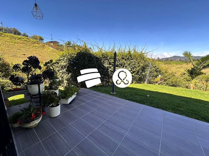 Finca en venta en El Carmen De Viboral, El Carmen de Viboral, 3069 m² · foto 19 de 24