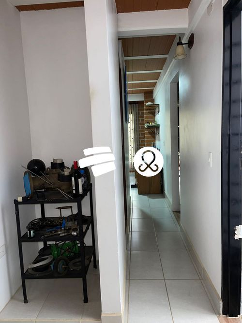 Casa de 7 alcobas en venta en Entreamigos, Sabaneta, 240 m² · foto 11 de 24