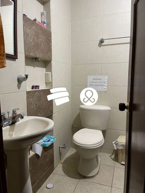 Casa de 7 alcobas en venta en Entreamigos, Sabaneta, 240 m² · foto 16 de 24