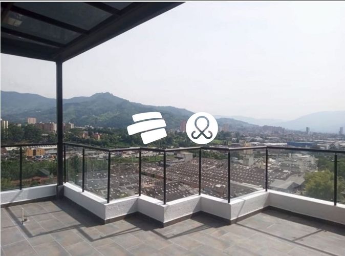Casa de 2 alcobas en venta en Entreamigos, Sabaneta, 126 m² · foto 2 de 9