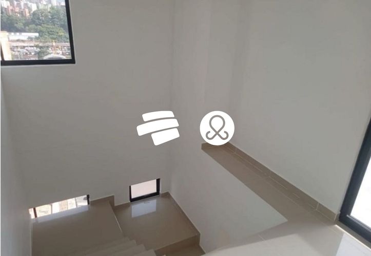 Casa de 2 alcobas en venta en Entreamigos, Sabaneta, 126 m² · foto 4 de 9