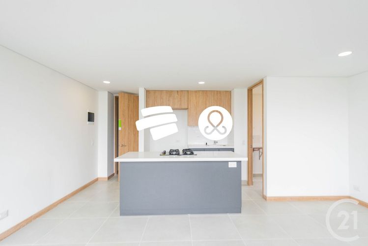 Apartamento en venta en La Independencia, Itagüí · foto 2 de 18