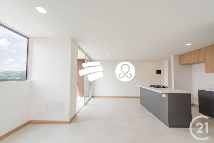 Apartamento en venta en La Independencia, Itagüí · foto 6 de 18