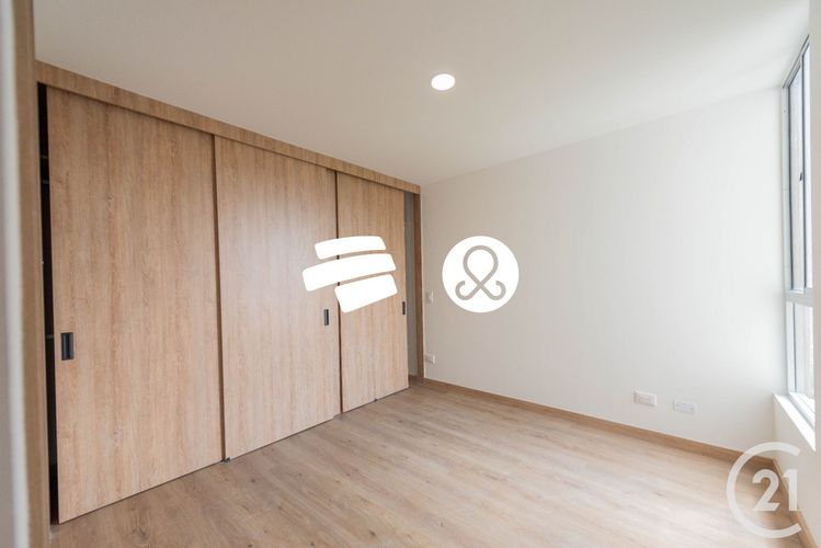 Apartamento en venta en La Independencia, Itagüí · foto 9 de 18