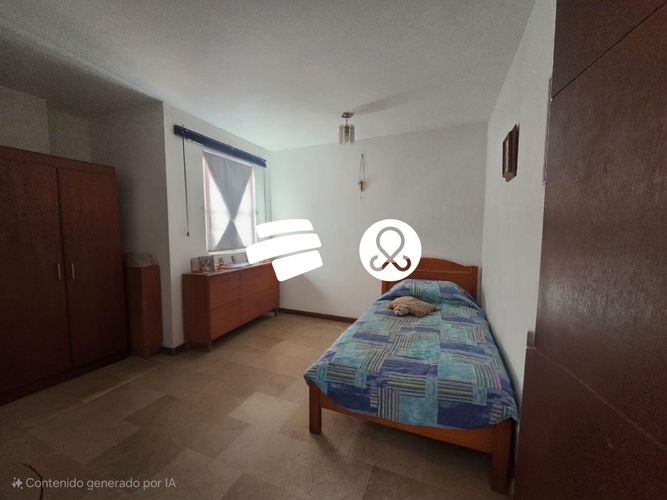 Casa de 5 alcobas en venta en Loma De La Doctora, Sabaneta, 256 m² · foto 15 de 24