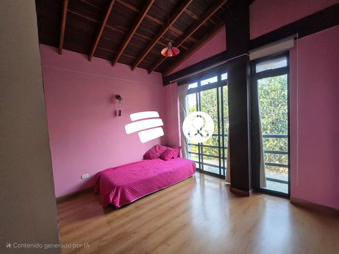 Casa de 5 alcobas en venta en Loma De La Doctora, Sabaneta, 256 m² · foto 20 de 24