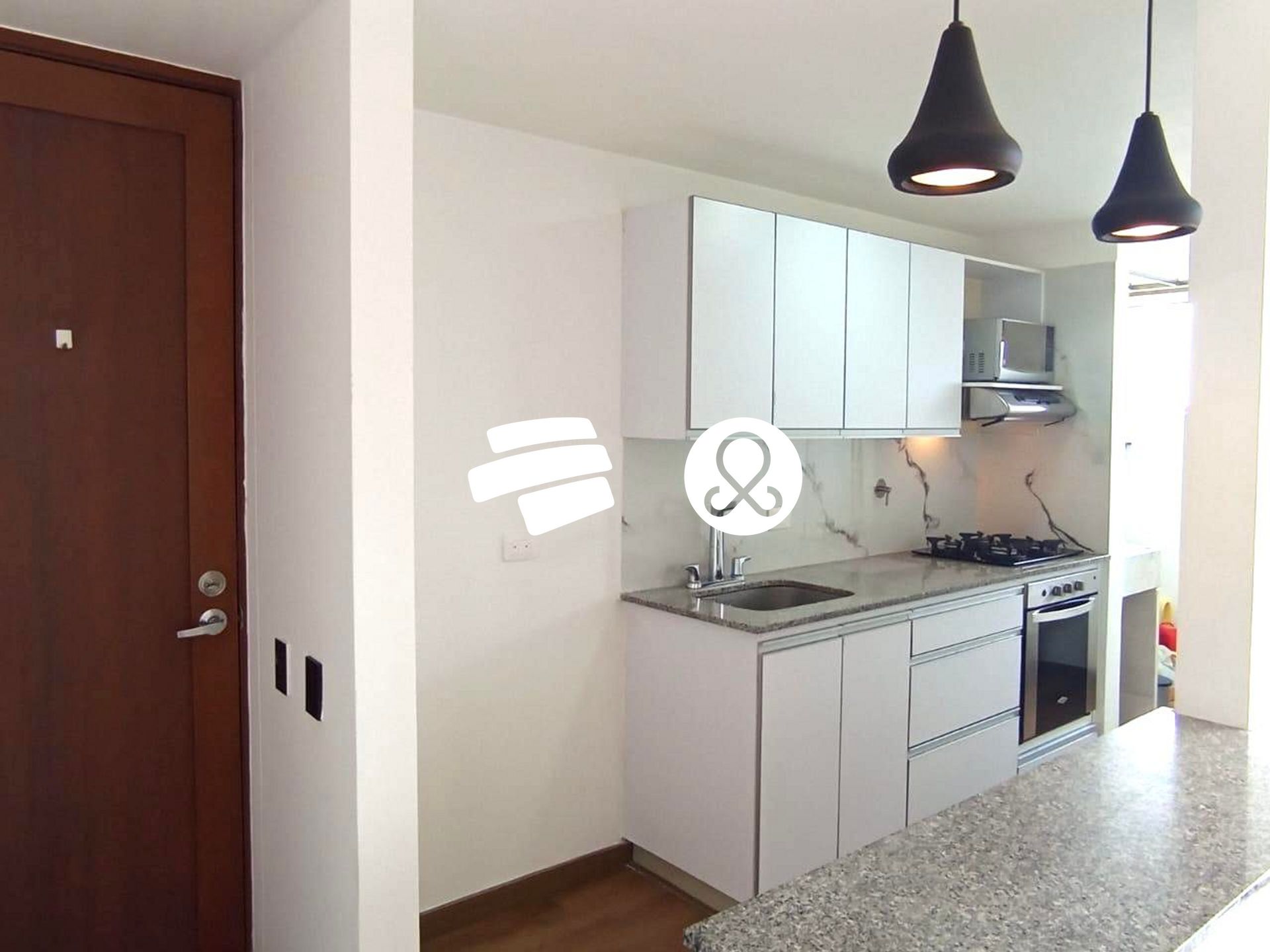 Apartamento en venta en Zona Centro, Envigado · foto 3 de 9