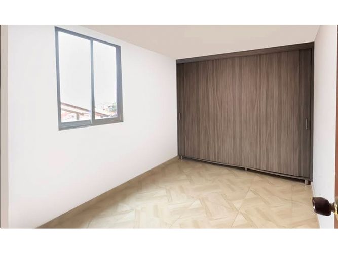 Apartamento de 2 alcobas en venta en Sector Alto De Los Chorros, Cali, 60 m² · foto 3 de 8