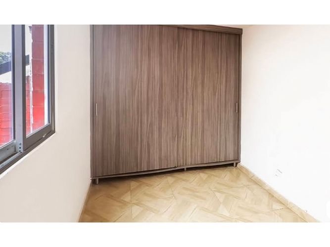 Apartamento de 2 alcobas en venta en Sector Alto De Los Chorros, Cali, 60 m² · foto 4 de 8