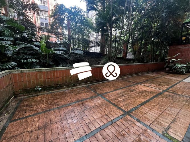 Apartamento de 3 alcobas en venta en El Poblado, Medellín, 181 m² · foto 20 de 24