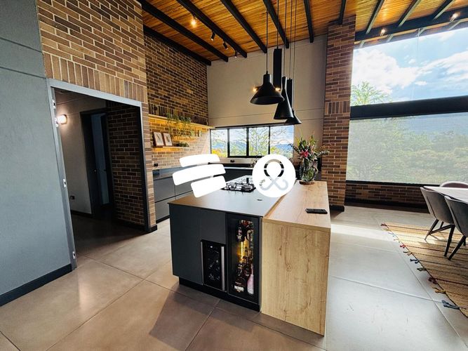 Casa de 3 alcobas en venta en Guamito, La Ceja · foto 7 de 24