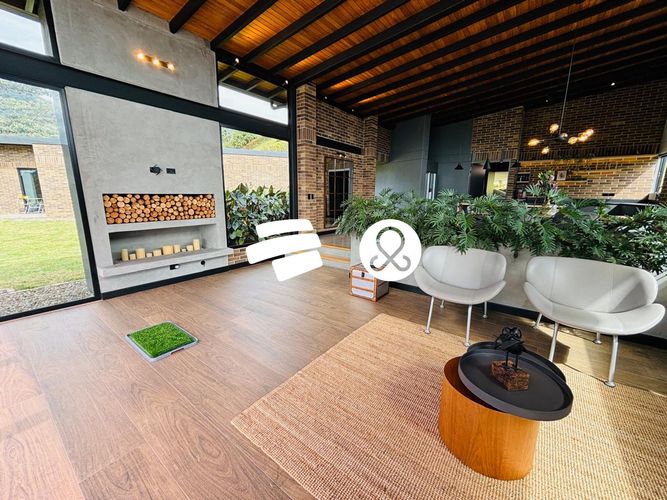 Casa de 3 alcobas en venta en Guamito, La Ceja · foto 10 de 24