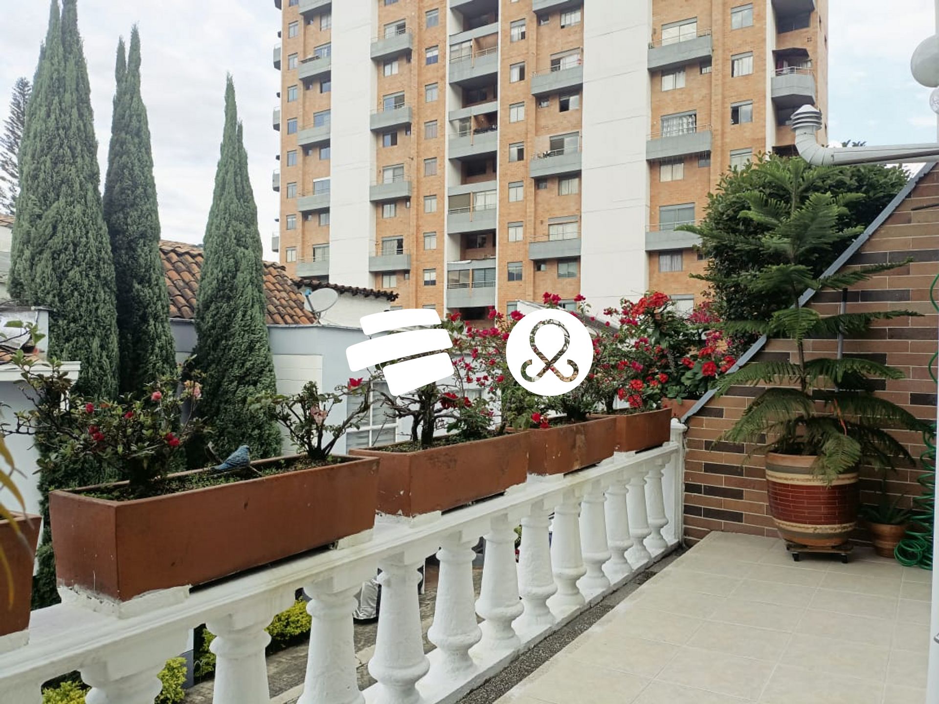 4BR House in Loma de los bernal (145 m²) for Sale - 2