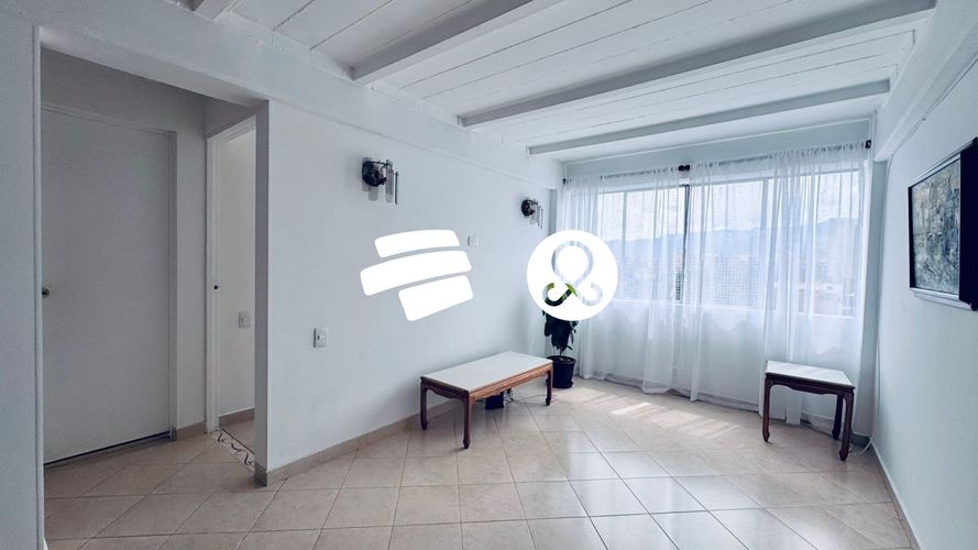 Apartamento de 3 alcobas en venta en Calasanz Parte Alta, Medellín, 76 m² · foto 3 de 18