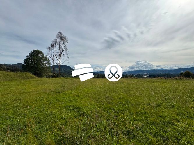 Lote en venta en Guamito, La Ceja, 2213 m² · foto 2 de 8
