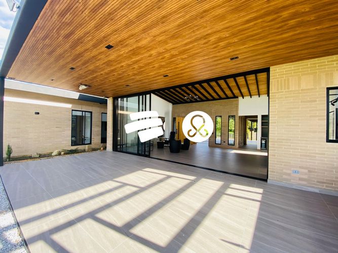 Casa de 4 alcobas en venta en Guamito, La Ceja · foto 5 de 24