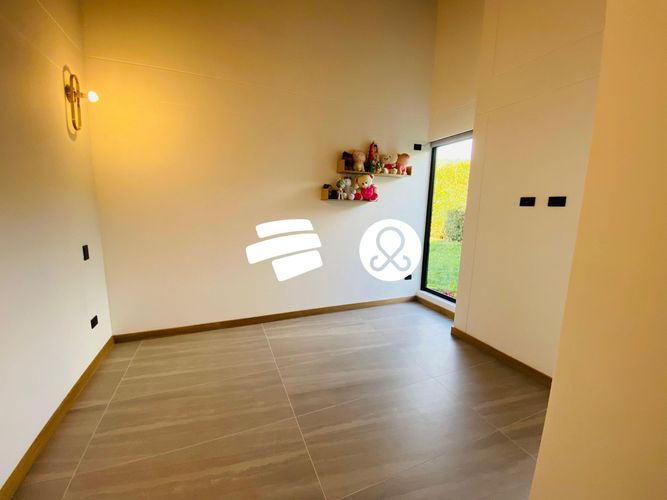 Casa de 4 alcobas en venta en Guamito, La Ceja · foto 17 de 24