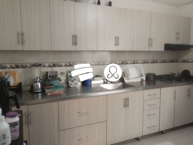 Casa de 4 alcobas en venta en Santa Teresita, Medellín, 240 m² · foto 5 de 24