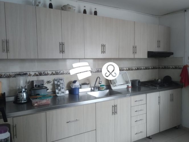 Casa de 4 alcobas en venta en Santa Teresita, Medellín, 240 m² · foto 6 de 24