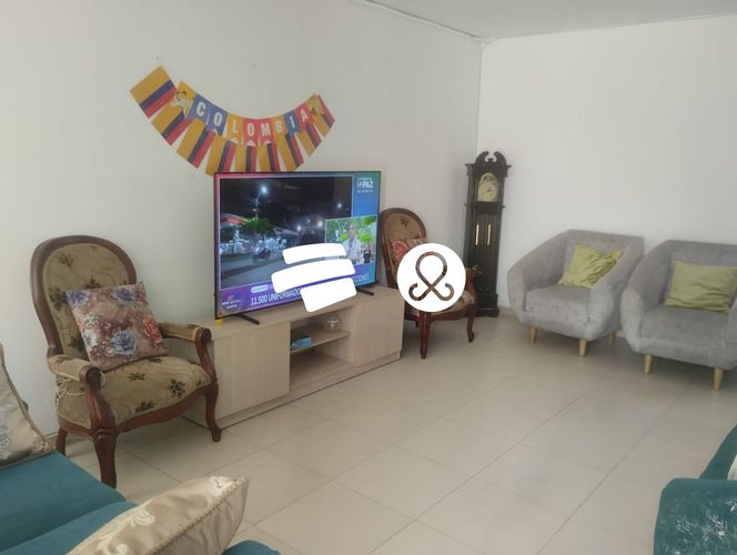 Casa de 4 alcobas en venta en Santa Teresita, Medellín, 240 m² · foto 7 de 24