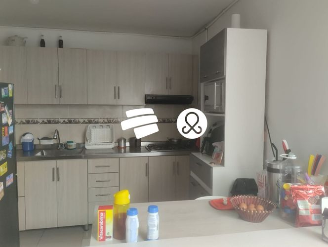 Casa de 4 alcobas en venta en Santa Teresita, Medellín, 240 m² · foto 9 de 24