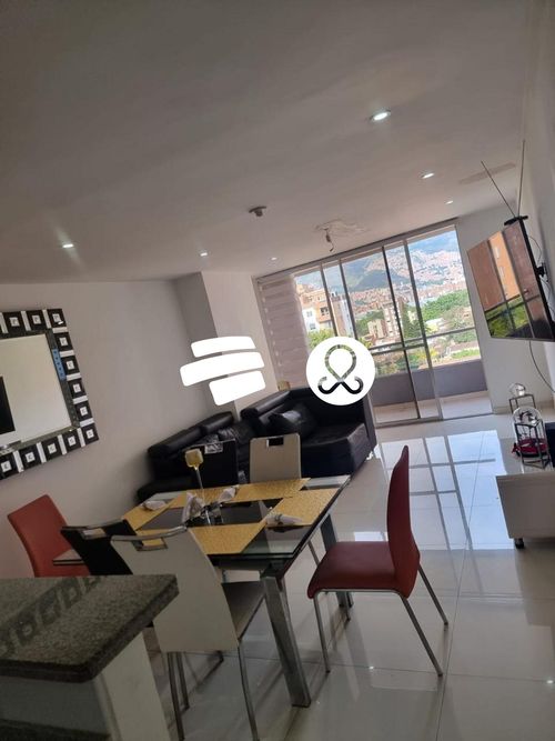 Apartamento de 4 alcobas en venta en Laureles, Medellín, 152 m² · foto 15 de 22