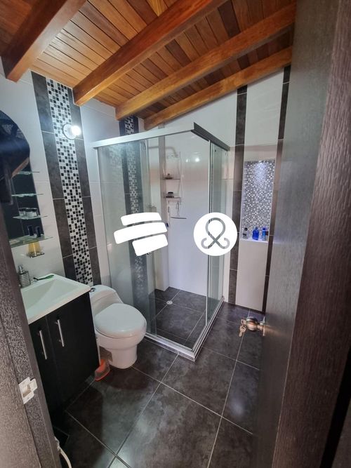 Apartamento de 4 alcobas en venta en Laureles, Medellín, 152 m² · foto 17 de 22