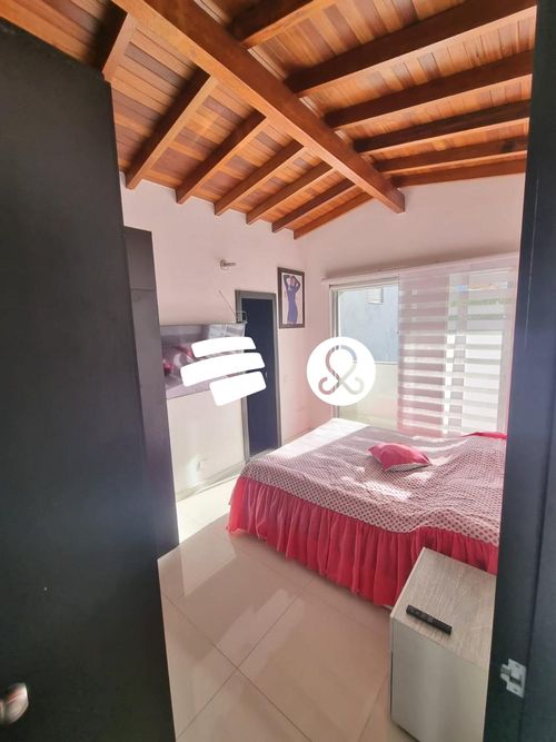 Apartamento de 4 alcobas en venta en Laureles, Medellín, 152 m² · foto 19 de 22