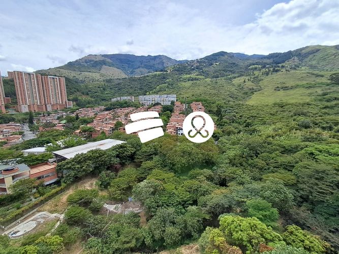 Apartamento de 2 alcobas en venta en Zona Industrial 3, Bello, 54 m² · foto 2 de 15
